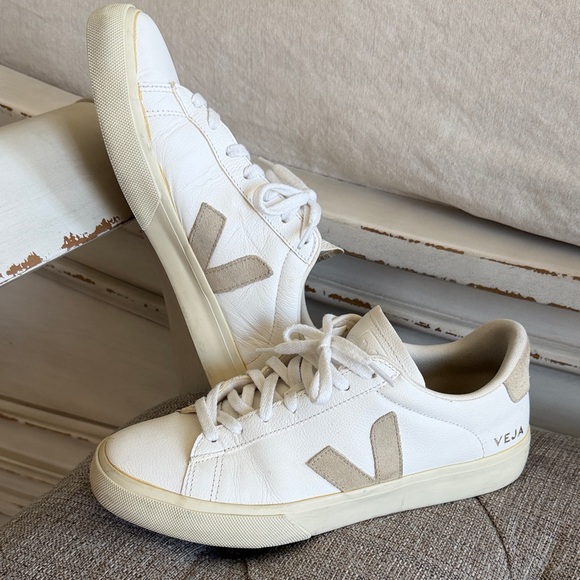 Veja White Leather Sneakers with Beige Suede V Detail - Picture 2 of 6
